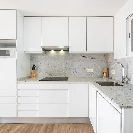 Niza 12-a Levante Appartement *